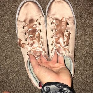 Tommy Hilfiger satin sneakers